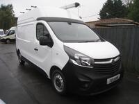VAUXHALL VIVARO