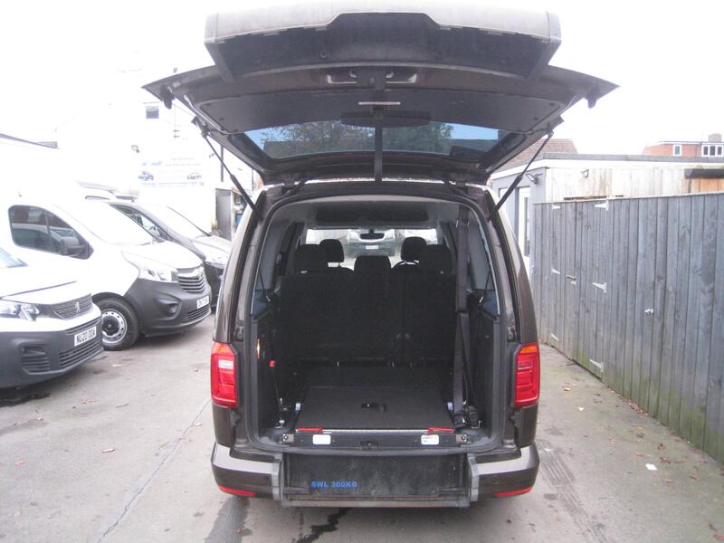 VOLKSWAGEN CADDY MAXI LIFE