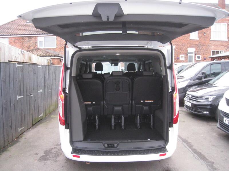 FORD TOURNEO CUSTOM