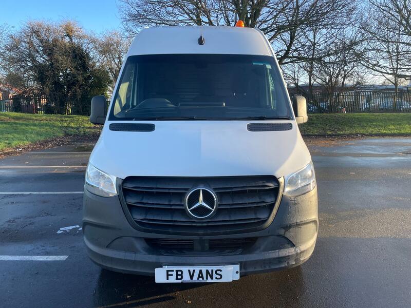 MERCEDES-BENZ SPRINTER
