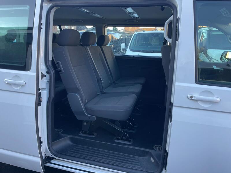 VOLKSWAGEN TRANSPORTER
