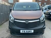 VAUXHALL VIVARO