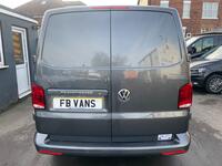 VOLKSWAGEN TRANSPORTER