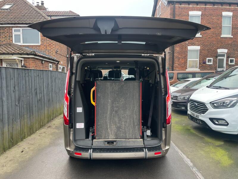FORD TOURNEO CUSTOM