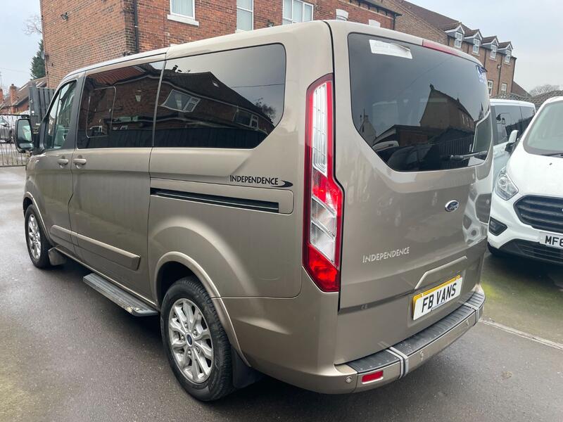 FORD TOURNEO CUSTOM