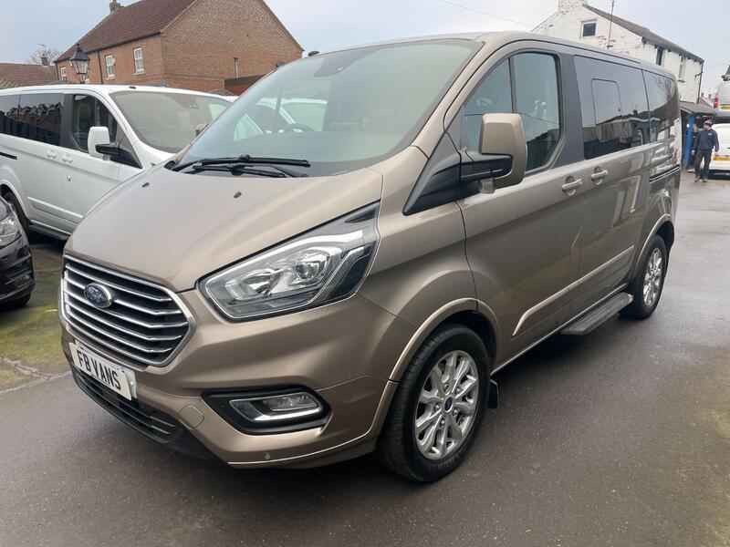 FORD TOURNEO CUSTOM