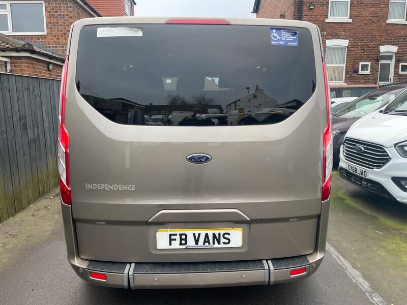 FORD TOURNEO CUSTOM