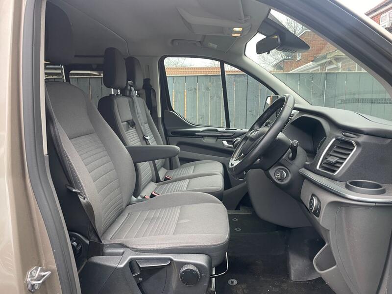 FORD TOURNEO CUSTOM
