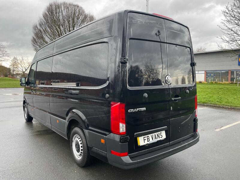 VOLKSWAGEN CRAFTER