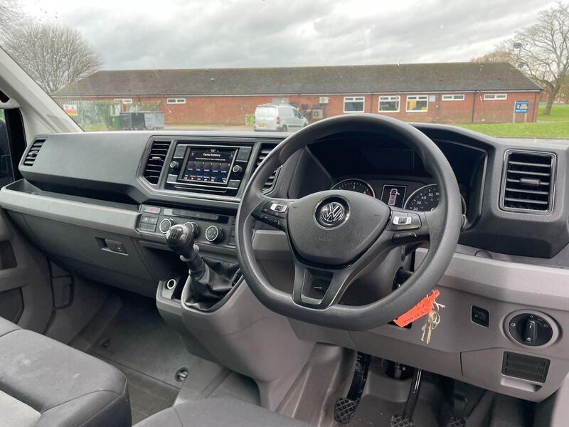 VOLKSWAGEN CRAFTER