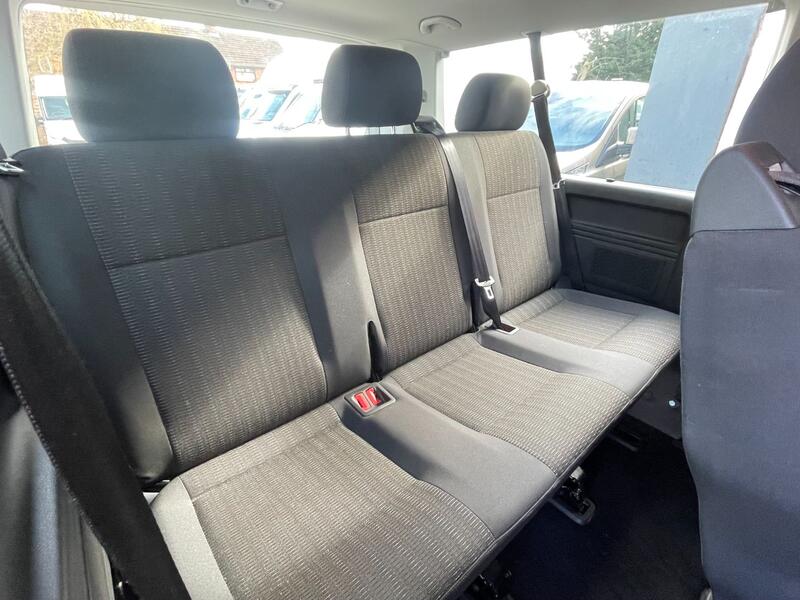 VOLKSWAGEN TRANSPORTER
