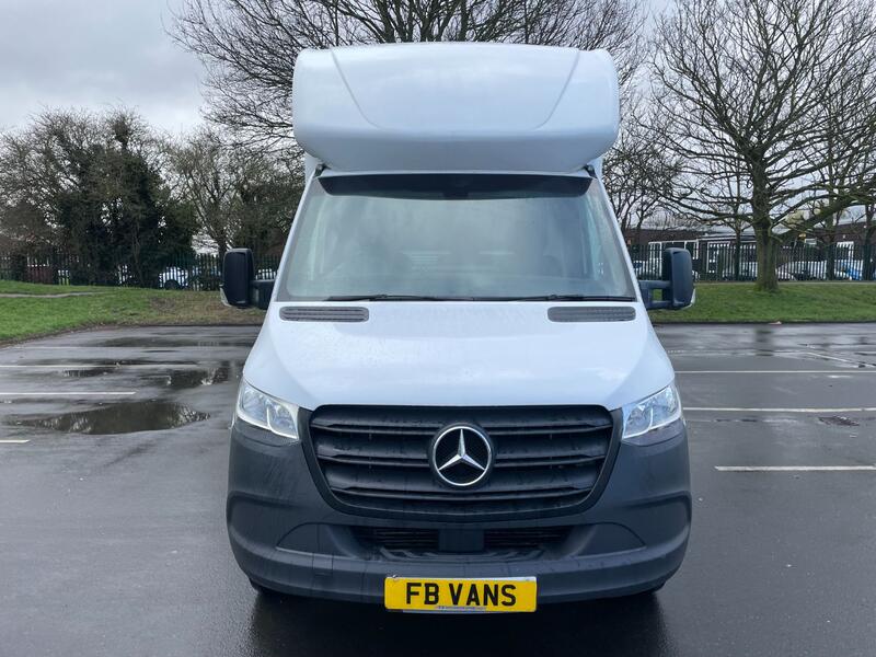 MERCEDES-BENZ SPRINTER