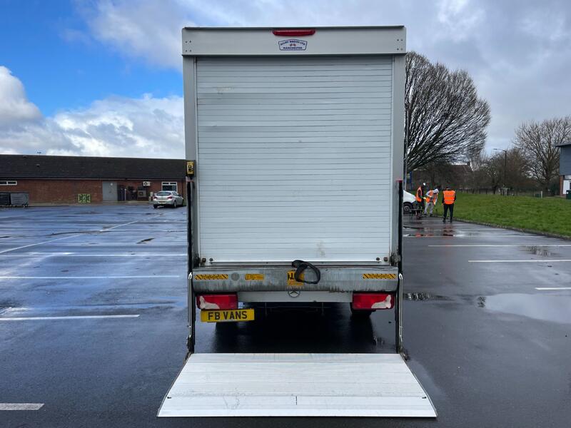 MERCEDES-BENZ SPRINTER
