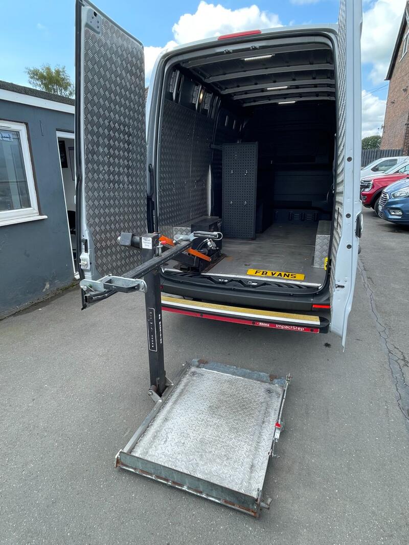 MERCEDES-BENZ SPRINTER