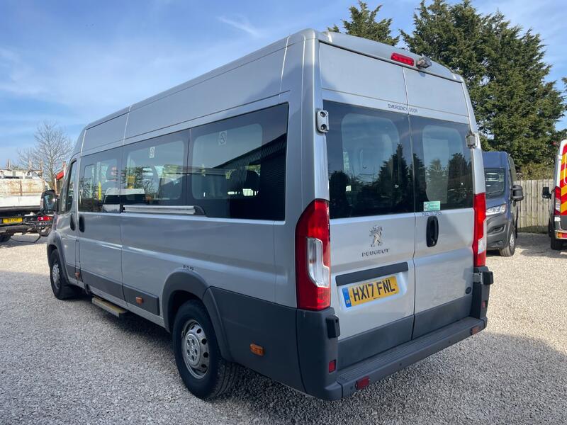 PEUGEOT BOXER