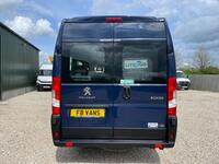 PEUGEOT BOXER