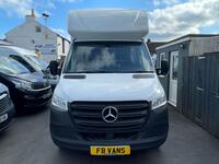 MERCEDES-BENZ SPRINTER
