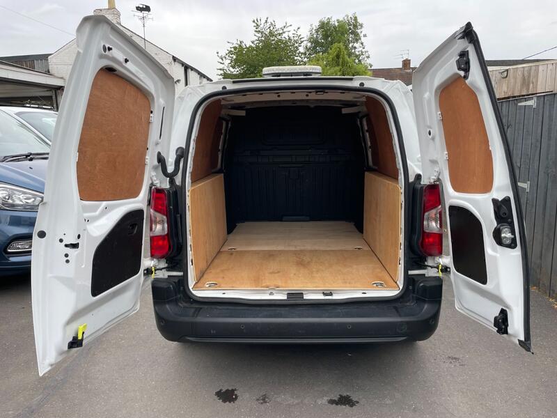 VAUXHALL COMBO