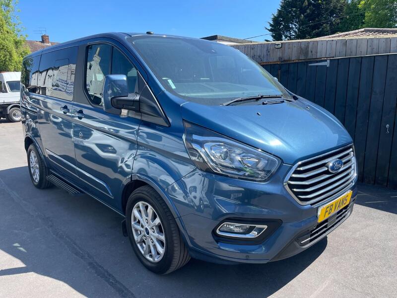 2025 Ford Tourneo Custom High Roof – Wheelchair Accessible, 67,000 Miles – York