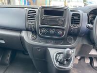 VAUXHALL VIVARO