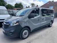 VAUXHALL VIVARO